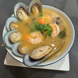 Large Spicy Seafood Soup