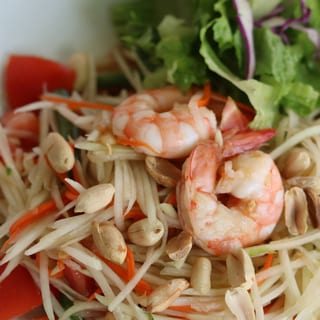 Som Tum (Green Papaya Pok Pok)