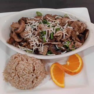 Mongolian  (Lunch Special) with choice of Protien